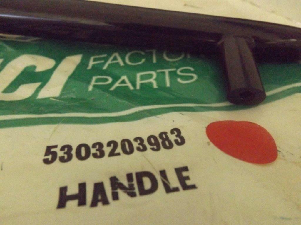 WCI STOVE 5303203983 OVEN HANDLE NEW WCI STOVE 5303203983 OVEN HANDLE NEW
